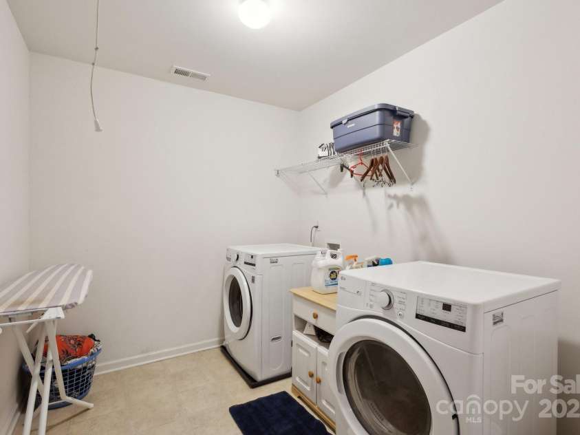 221 Sycamore Creek Road, Fort Mill, SC 29708.  MLS# CAR4312250, YatesRealty ID 15865. Huge Laundry Room provides so much room