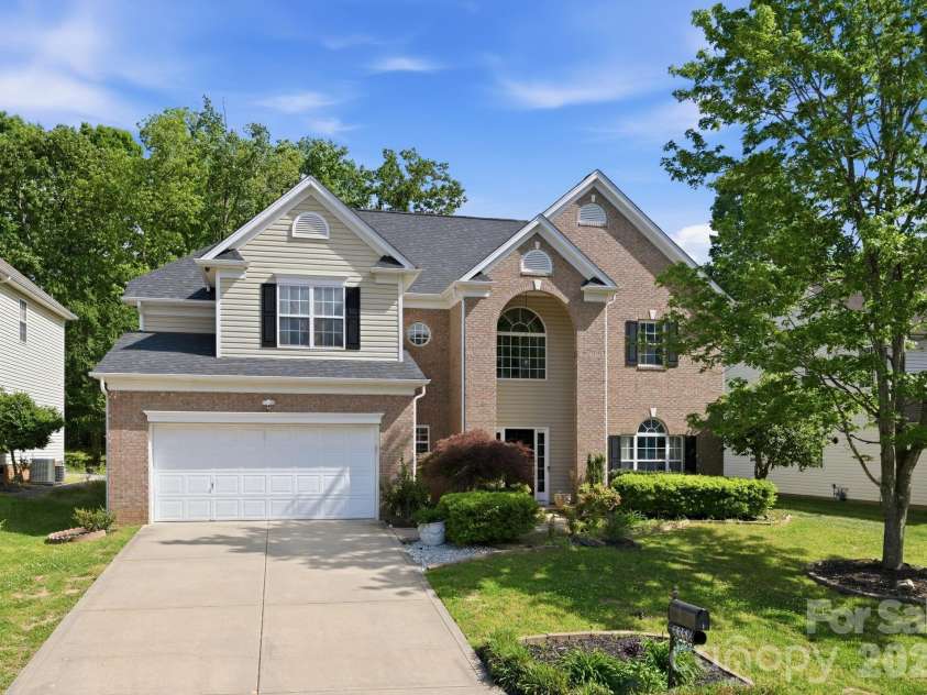 8358 Bampton Drive, Concord, NC 28027.  MLS# CAR4370834, YatesRealty ID 15865. 