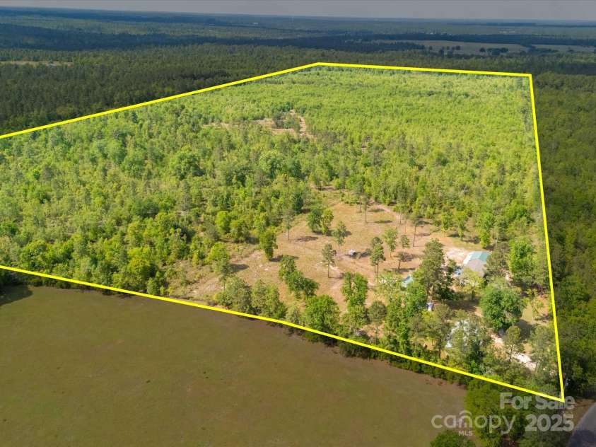 2675 Andrews Circle, Aiken, SC 29803.  MLS# CAR4259984, YatesRealty ID 15866. 