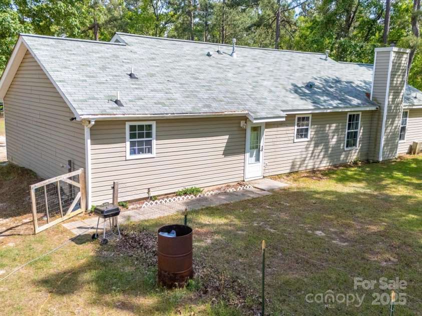 2675 Andrews Circle, Aiken, SC 29803.  MLS# CAR4259984, YatesRealty ID 15866. 