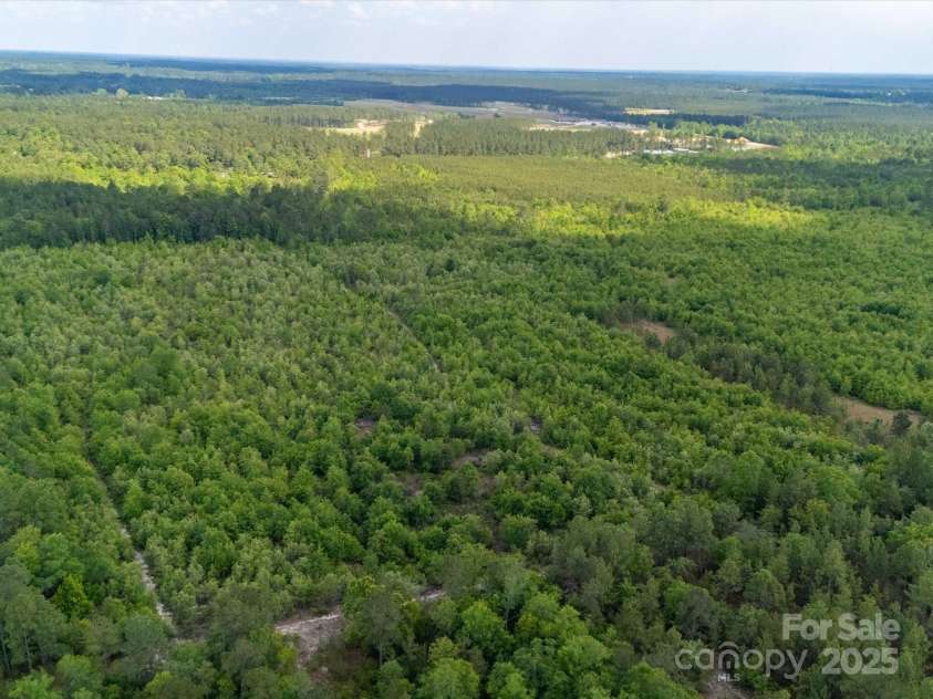 2675 Andrews Circle, Aiken, SC 29803.  MLS# CAR4259984, YatesRealty ID 15866. 