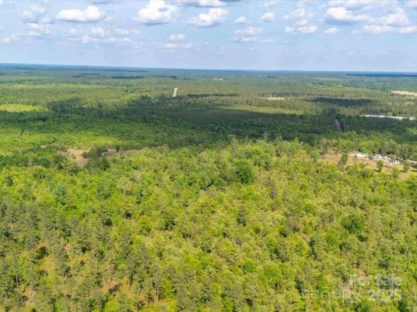 2675 Andrews Circle, Aiken, SC 29803.  MLS# CAR4259984, YatesRealty ID 15866. 