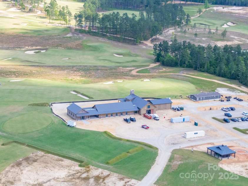 2675 Andrews Circle, Aiken, SC 29803.  MLS# CAR4259984, YatesRealty ID 15866. OLD BARNWELL GOLF COURSE