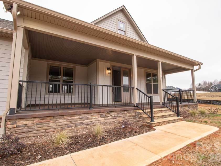 1070 Castle Mill Lane, Salisbury, NC 28145.  MLS# CAR4275471, YatesRealty ID 15868. Custom stone work