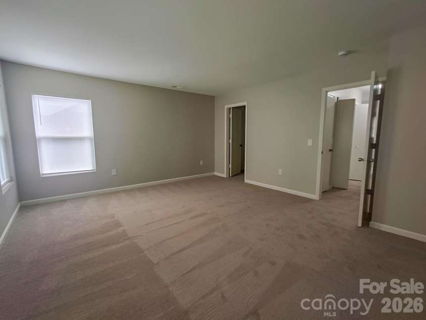 10242 Hugue Way, Charlotte, NC 28214.  MLS# CAR4372346, YatesRealty ID 15869. Primary Bedroom