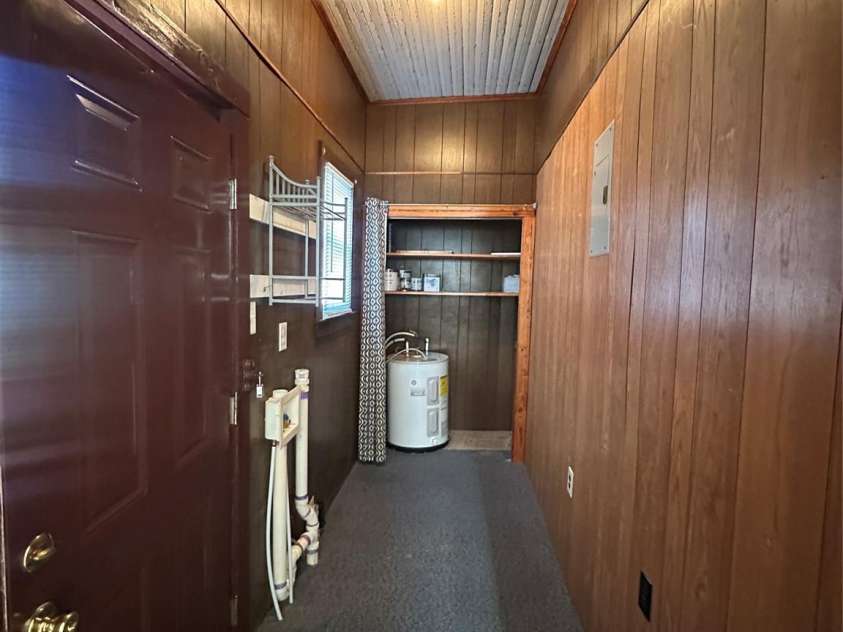 36 Maple Avenue, Gastonia, NC 28054.  MLS# CAR4248577, YatesRealty ID 15869. 