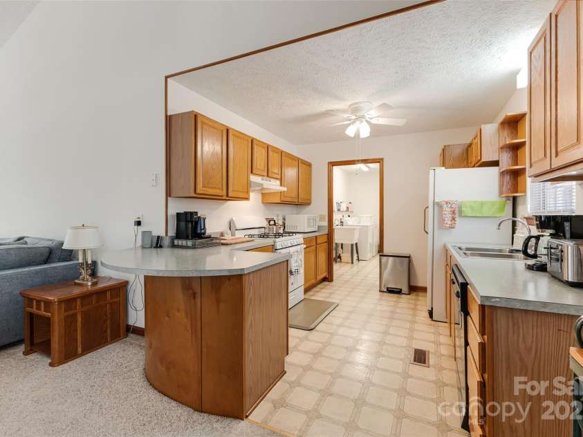 1393 Grace Road, Boiling Spring Lakes, NC 28461.  MLS# CAR4228902, YatesRealty ID 1587. 