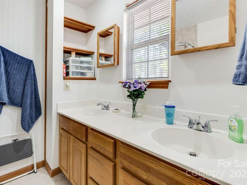 1393 Grace Road, Boiling Spring Lakes, NC 28461.  MLS# CAR4228902, YatesRealty ID 1587. 