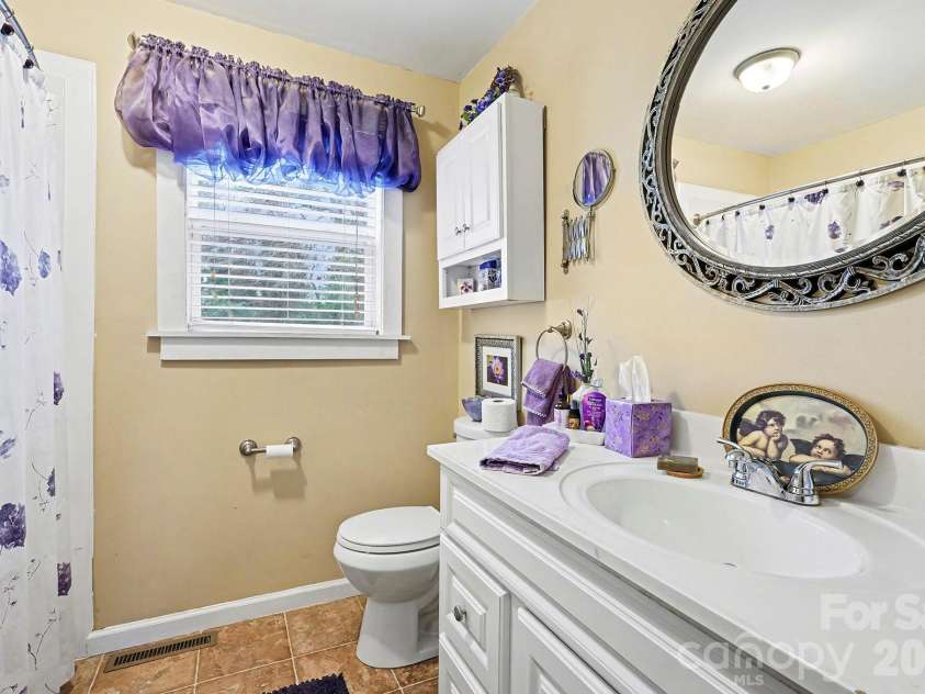 103 Westover Avenue, Kannapolis, NC 28081.  MLS# CAR4329261, YatesRealty ID 15871. 