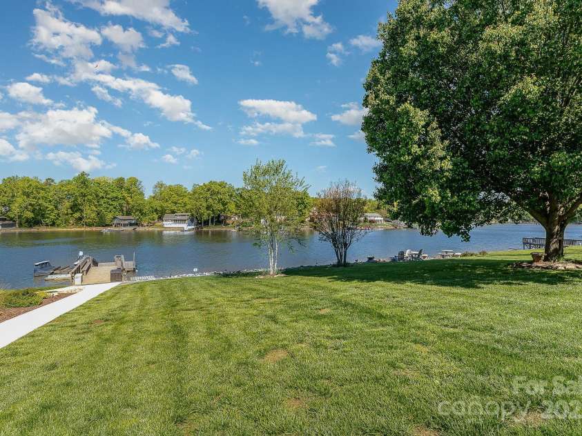 1851 Waterford Pointe Road, Lexington, NC 27292.  MLS# CAR4248641, YatesRealty ID 15872. 