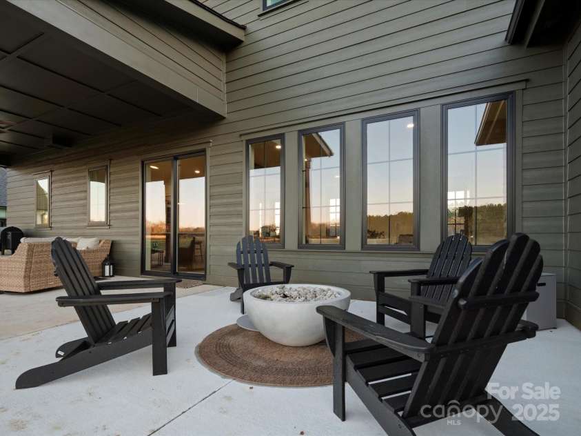 2370 Bridgewater Road, Rock Hill, SC 29730.  MLS# CAR4256756, YatesRealty ID 15873. 