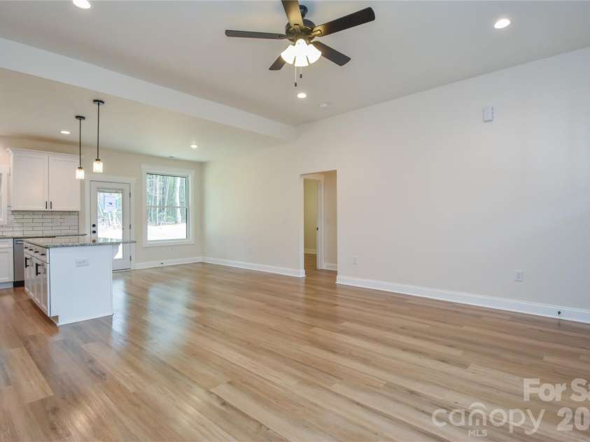 1524 Conestoga Crossing, Catawba, NC 28609.  MLS# CAR4367371, YatesRealty ID 15874. 