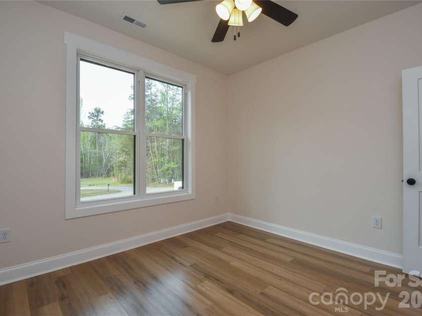 1524 Conestoga Crossing, Catawba, NC 28609.  MLS# CAR4367371, YatesRealty ID 15874. 