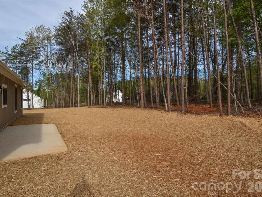 1524 Conestoga Crossing, Catawba, NC 28609.  MLS# CAR4367371, YatesRealty ID 15874. 