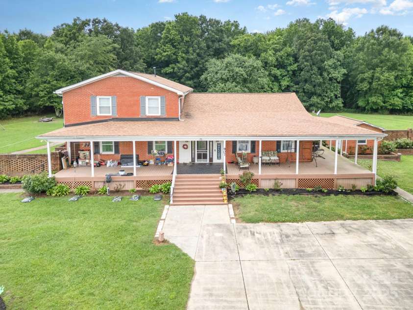 907 Sikes Mill Road, Monroe, NC 28110.  MLS# CAR4256950, YatesRealty ID 15874. 