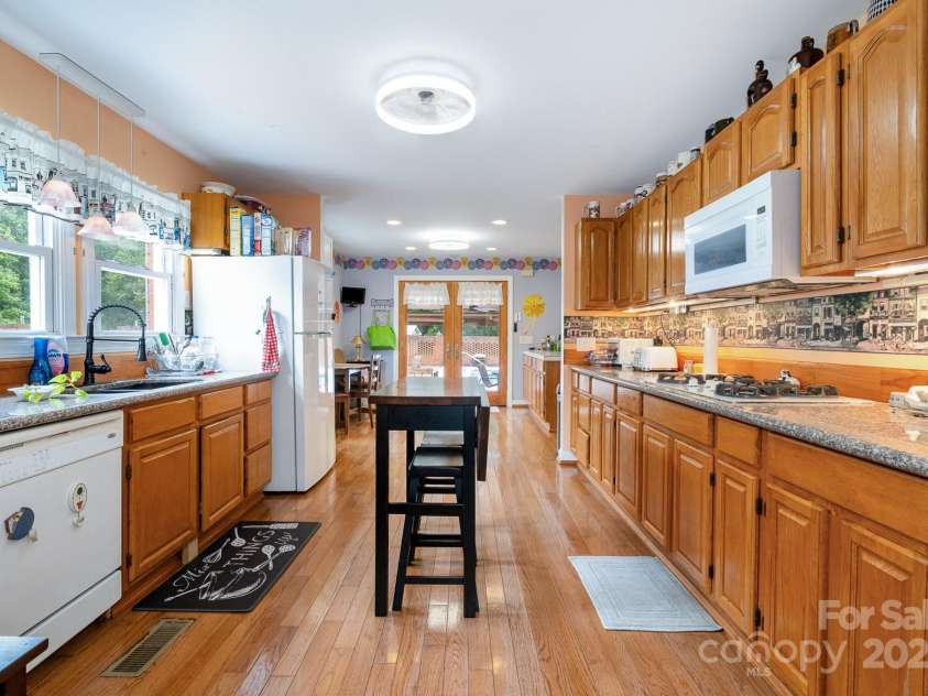 907 Sikes Mill Road, Monroe, NC 28110.  MLS# CAR4256950, YatesRealty ID 15874. 