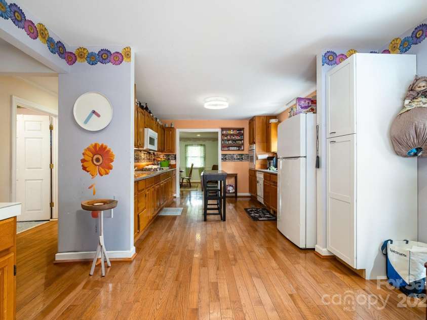 907 Sikes Mill Road, Monroe, NC 28110.  MLS# CAR4256950, YatesRealty ID 15874. 