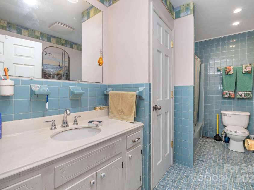 907 Sikes Mill Road, Monroe, NC 28110.  MLS# CAR4256950, YatesRealty ID 15874. 