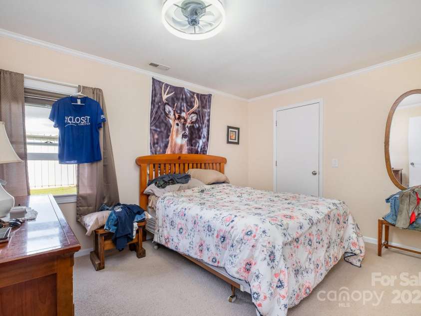 907 Sikes Mill Road, Monroe, NC 28110.  MLS# CAR4256950, YatesRealty ID 15874. 