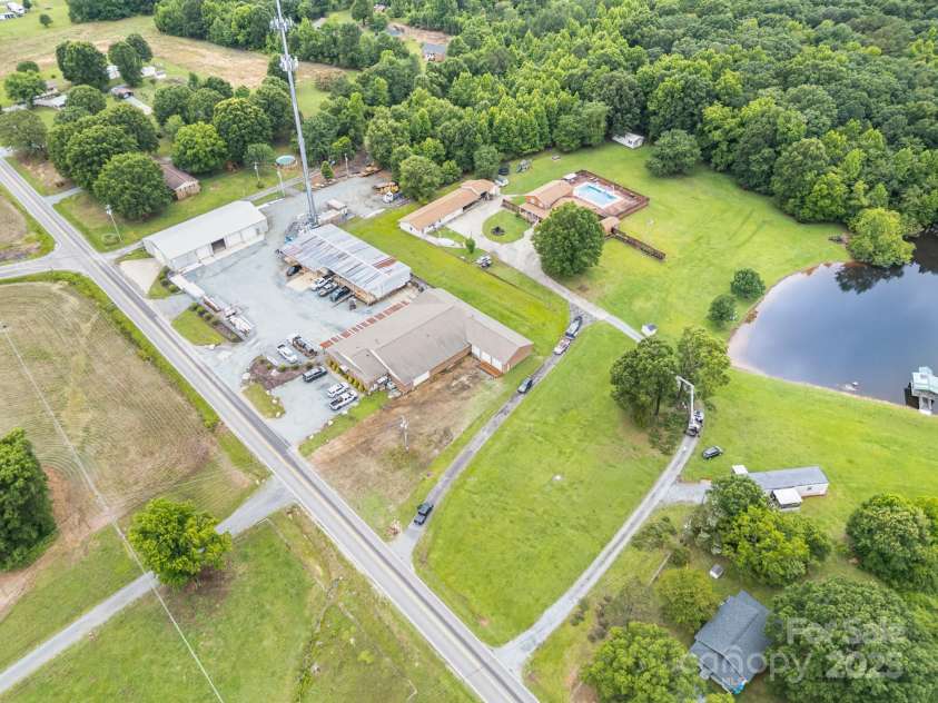 907 Sikes Mill Road, Monroe, NC 28110.  MLS# CAR4256950, YatesRealty ID 15874. 