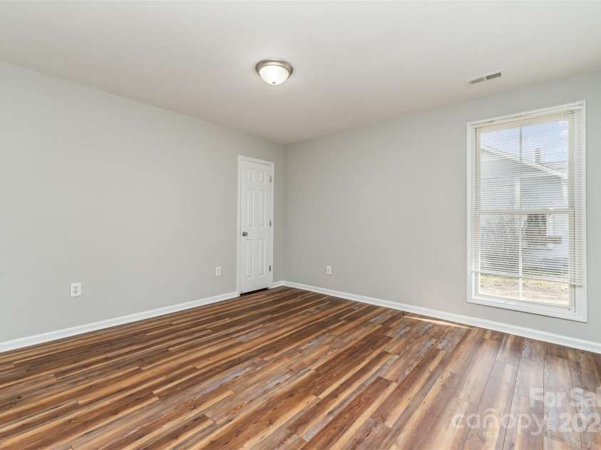 201 Tuckaseege Road, Mount Holly, NC 28120.  MLS# CAR4235092, YatesRealty ID 15875. 