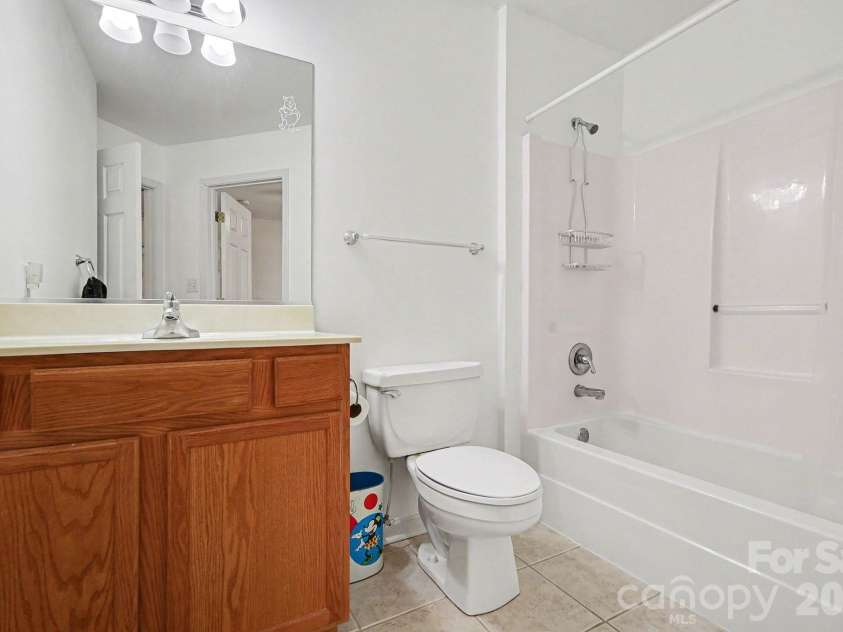 1010 James Street, Charlotte, NC 28216.  MLS# CAR4340340, YatesRealty ID 15876. 
