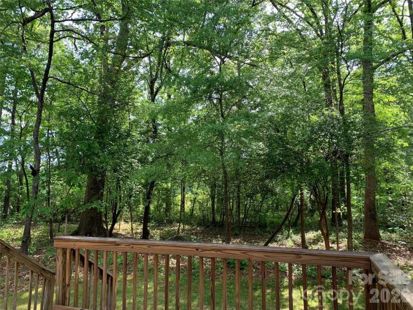 1010 James Street, Charlotte, NC 28216.  MLS# CAR4340340, YatesRealty ID 15876. 