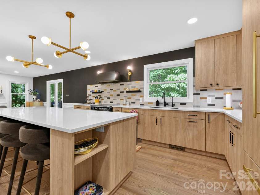 1036 Gateshead Lane, Matthews, NC 28105.  MLS# CAR4369272, YatesRealty ID 15877. 