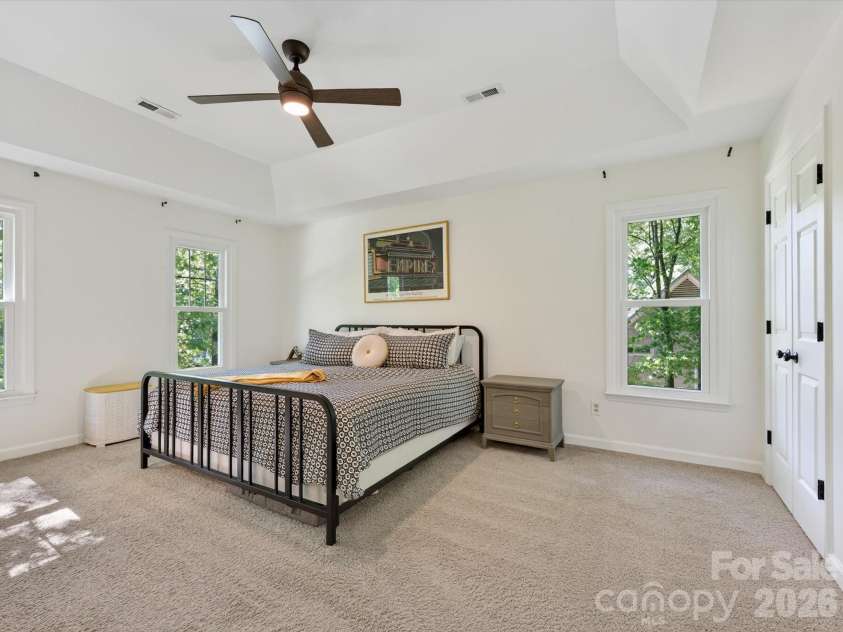 1036 Gateshead Lane, Matthews, NC 28105.  MLS# CAR4369272, YatesRealty ID 15877. 