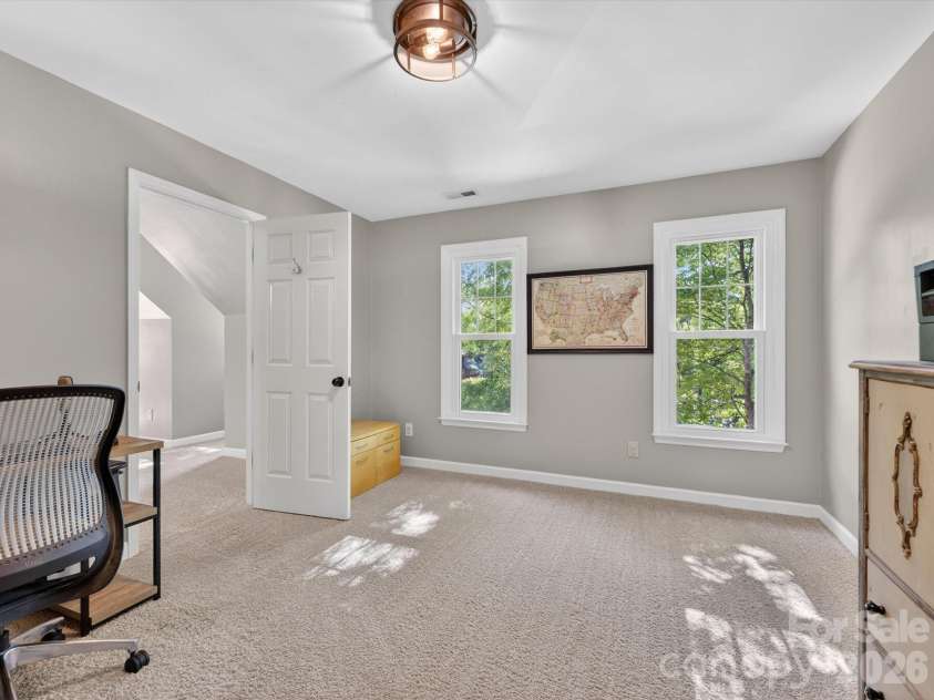 1036 Gateshead Lane, Matthews, NC 28105.  MLS# CAR4369272, YatesRealty ID 15877. 