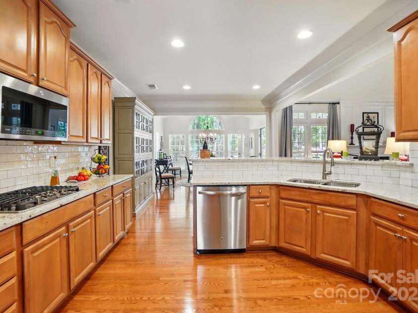 129 Willow Tree Lane, Mount Holly, NC 28120.  MLS# CAR4254840, YatesRealty ID 15877. 