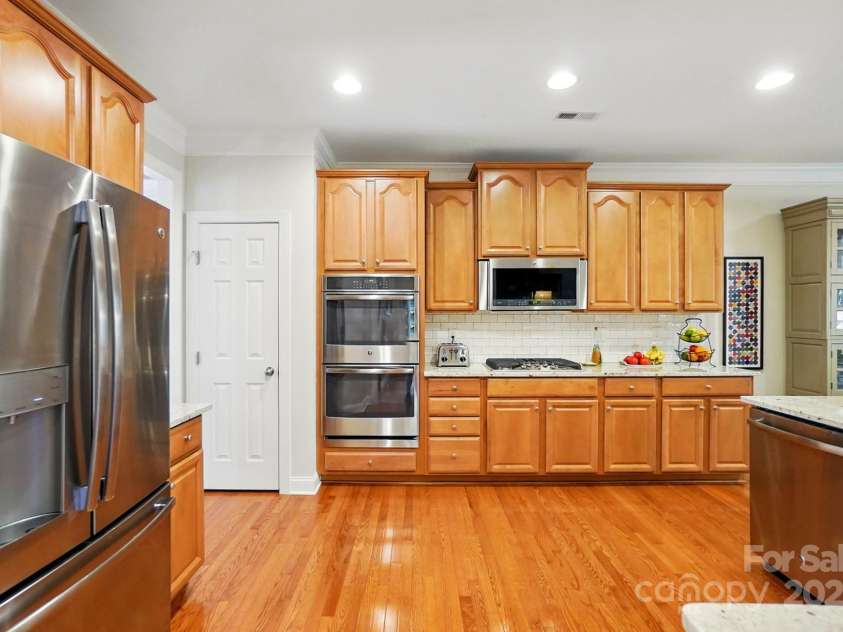 129 Willow Tree Lane, Mount Holly, NC 28120.  MLS# CAR4254840, YatesRealty ID 15877. 