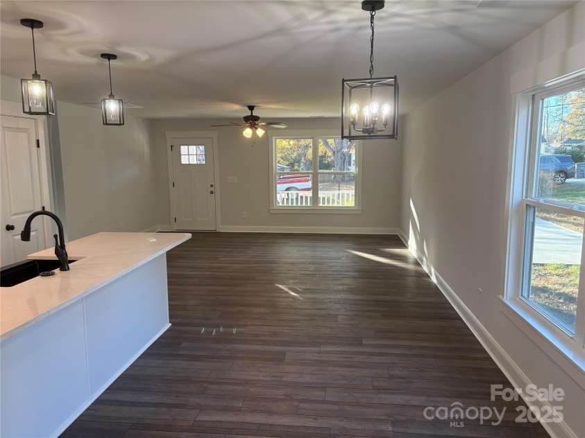 2203 Florida Avenue, Kannapolis, NC 28083.  MLS# CAR4323017, YatesRealty ID 15878. 