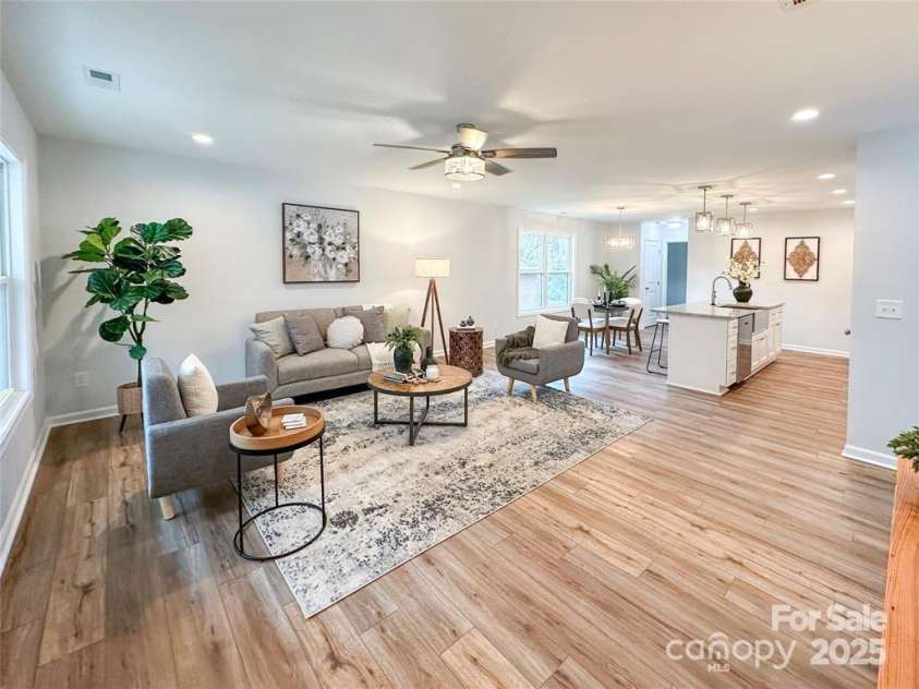 2203 Florida Avenue, Kannapolis, NC 28083.  MLS# CAR4323017, YatesRealty ID 15878. 