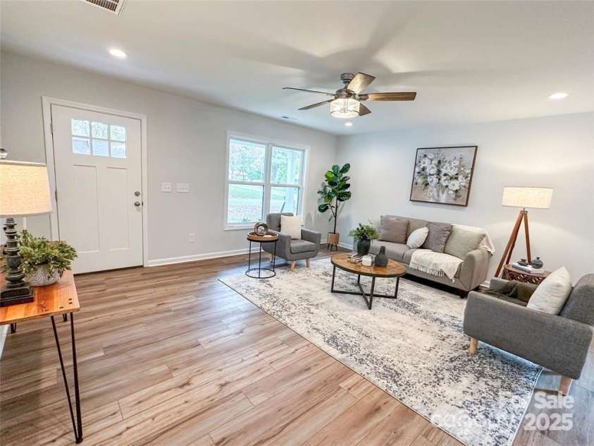 2203 Florida Avenue, Kannapolis, NC 28083.  MLS# CAR4323017, YatesRealty ID 15878. 