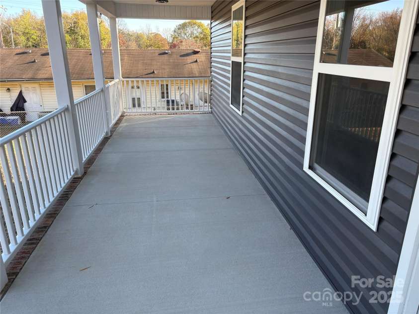 2203 Florida Avenue, Kannapolis, NC 28083.  MLS# CAR4323017, YatesRealty ID 15878. 