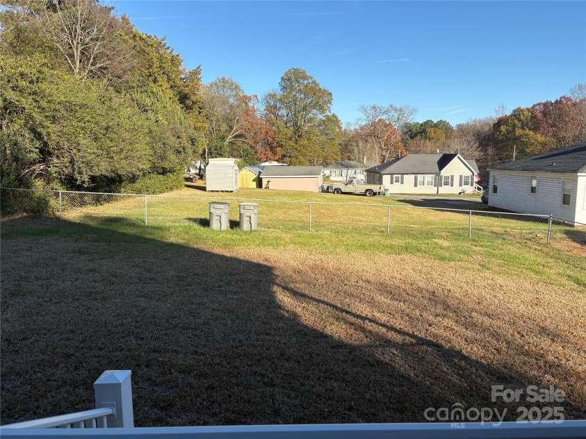 2203 Florida Avenue, Kannapolis, NC 28083.  MLS# CAR4323017, YatesRealty ID 15878. 