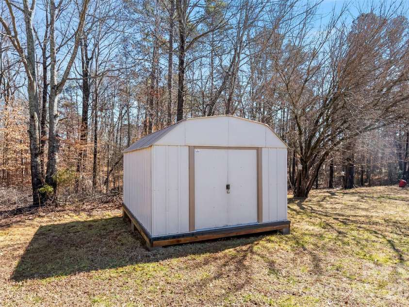 114 Black Rock School Road, Cherryville, NC 28021.  MLS# CAR4346382, YatesRealty ID 15879. 