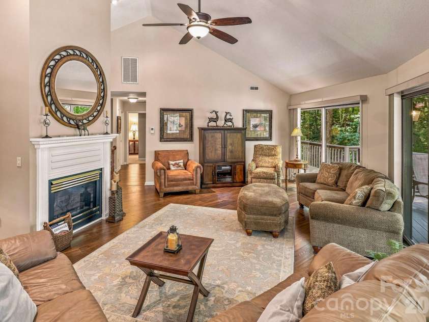 193 Downing Place, Lake Lure, NC 28746.  MLS# CAR4410105, YatesRealty ID 1588. 