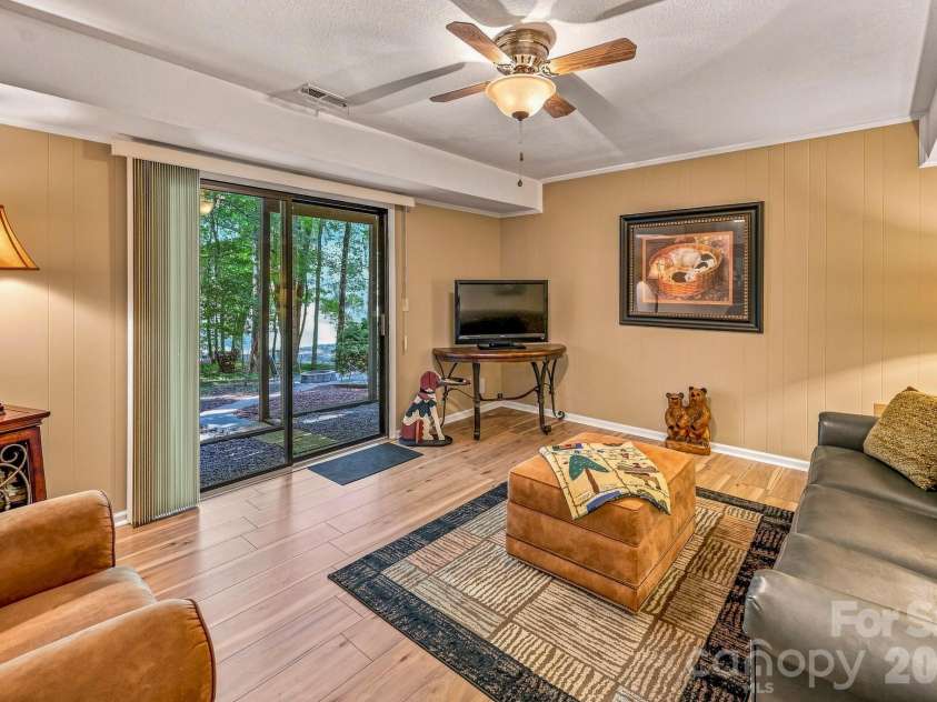 193 Downing Place, Lake Lure, NC 28746.  MLS# CAR4410105, YatesRealty ID 1588. 