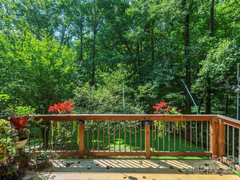 33 Cammies Way, Old Fort, NC 28762.  MLS# CAR4222997, YatesRealty ID 1588. 