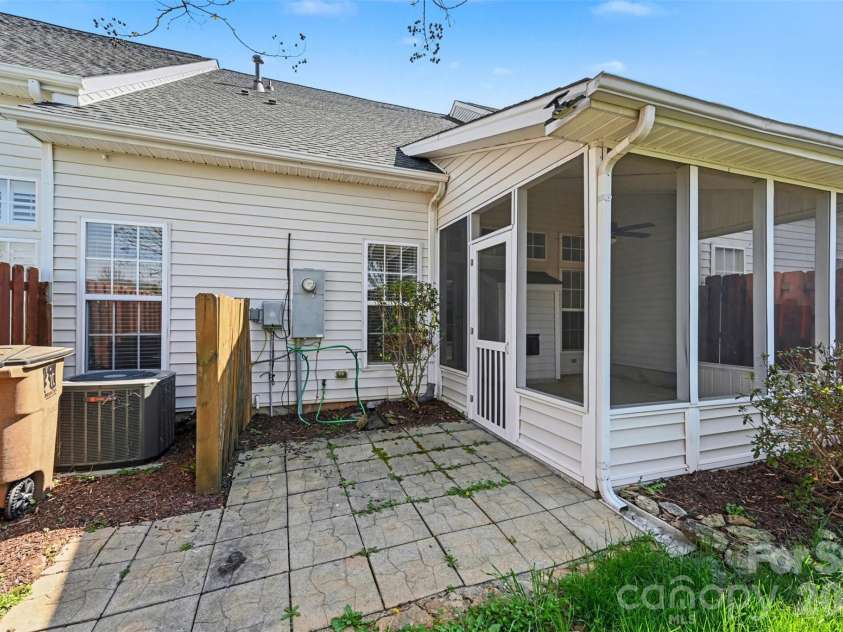 4085 Holly Villa Circle, Indian Trail, NC 28079.  MLS# CAR4363645, YatesRealty ID 15880. 