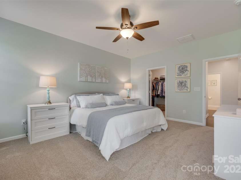 217 Barberry Drive, Belmont, NC 28012.  MLS# CAR4257813, YatesRealty ID 15881. 