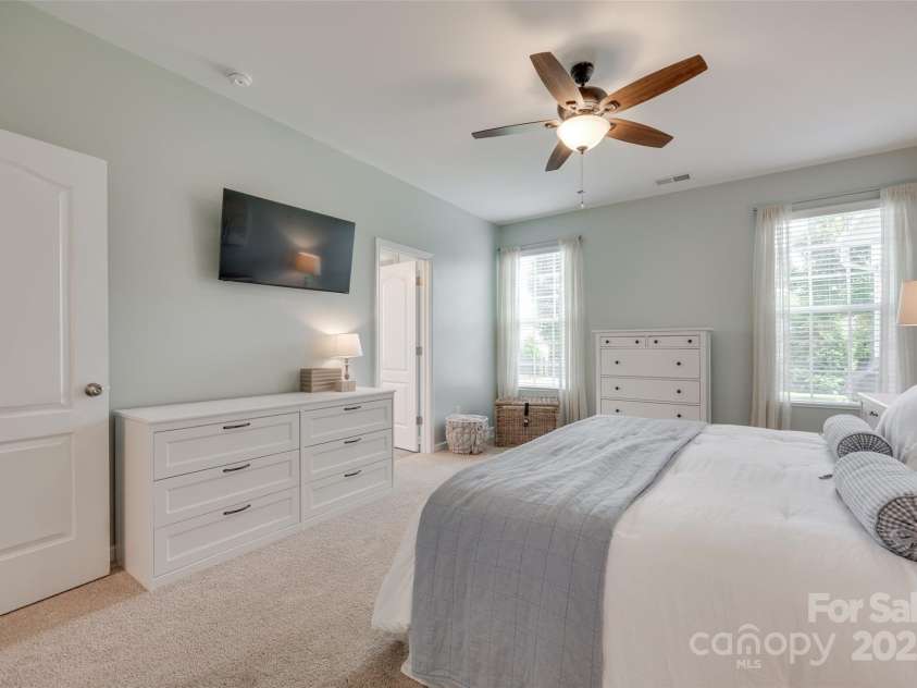 217 Barberry Drive, Belmont, NC 28012.  MLS# CAR4257813, YatesRealty ID 15881. 