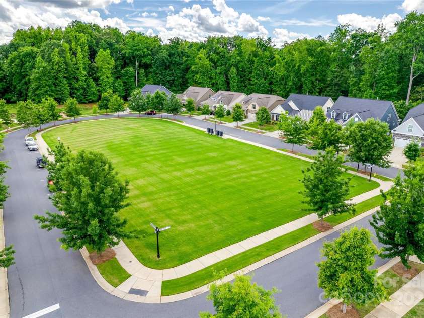 217 Barberry Drive, Belmont, NC 28012.  MLS# CAR4257813, YatesRealty ID 15881. 