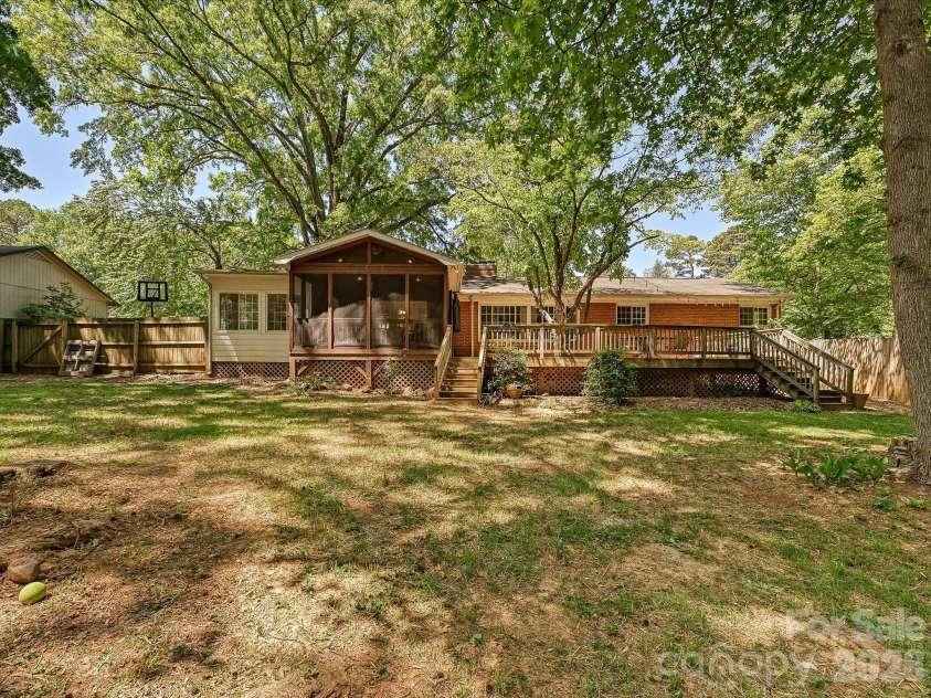 6604 Williams Road, Charlotte, NC 28215.  MLS# CAR4337545, YatesRealty ID 15882. Back of Home