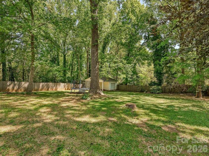 6604 Williams Road, Charlotte, NC 28215.  MLS# CAR4337545, YatesRealty ID 15882. Backyard