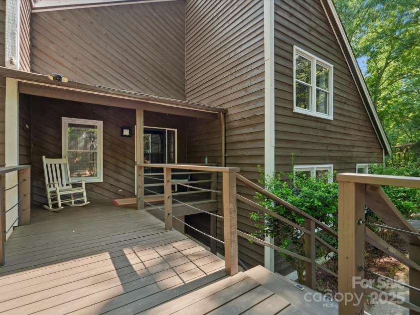 5084 Mariana Court, Tega Cay, SC 29708.  MLS# CAR4232743, YatesRealty ID 15883. 