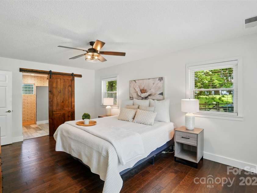 8501 Flanagan Court, Huntersville, NC 28078.  MLS# CAR4252598, YatesRealty ID 15886. 