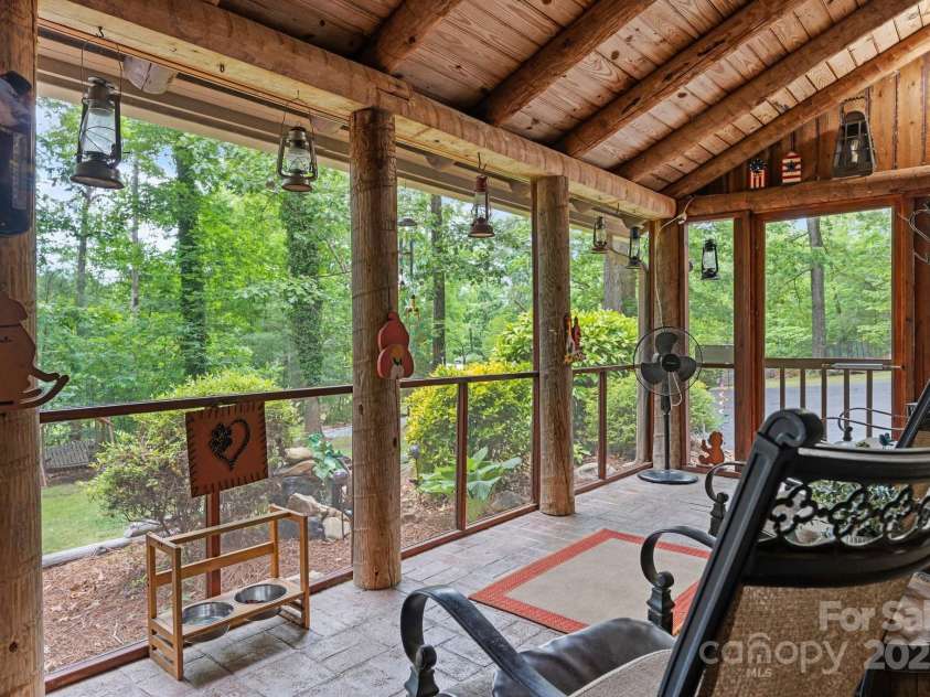 3763 Laurel Heights Drive, Morganton, NC 28655.  MLS# CAR4256545, YatesRealty ID 15887. 